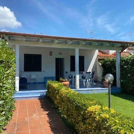 Villa Azzurra Borgo Montenero Eksteriør billede